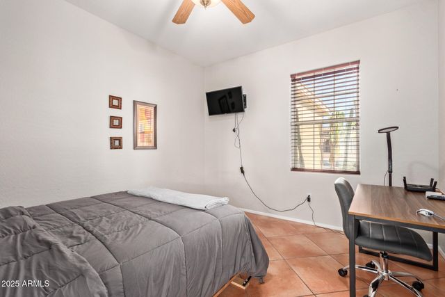 16355 W Desert Lily Drive, Surprise, AZ 85387