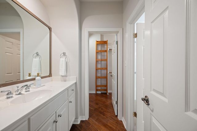 11603 Ladera Vista DR 25, Austin, TX 78759