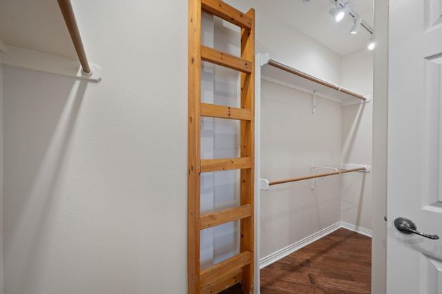 11603 Ladera Vista DR 25, Austin, TX 78759