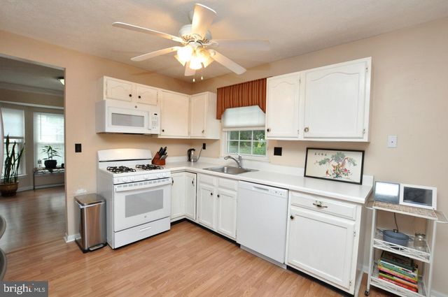 11 MARCY CT, Marlton, NJ 08053