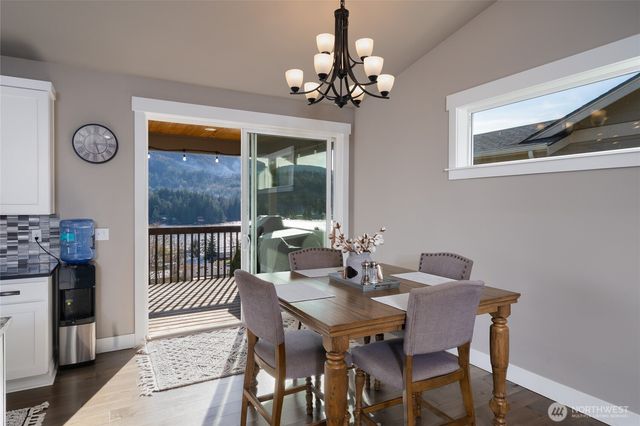 18180 Freedom Lane, Mount Vernon, WA 98274