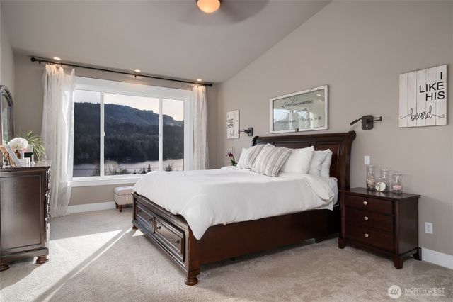 18180 Freedom Lane, Mount Vernon, WA 98274