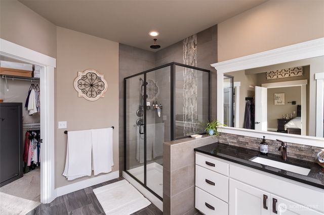 18180 Freedom Lane, Mount Vernon, WA 98274