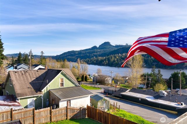 18180 Freedom Lane, Mount Vernon, WA 98274