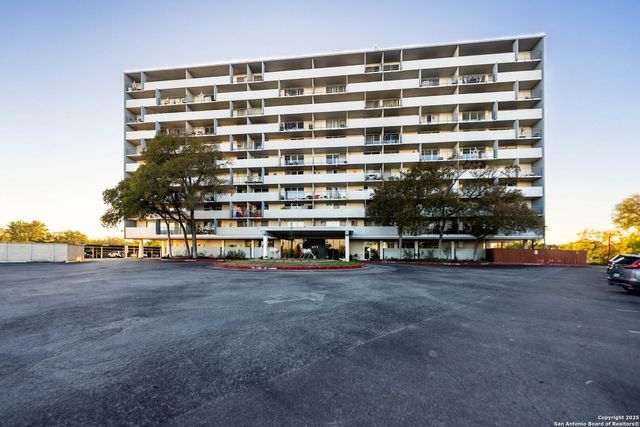 7039 San Pedro Ave Apt 504, San Antonio, TX 78216