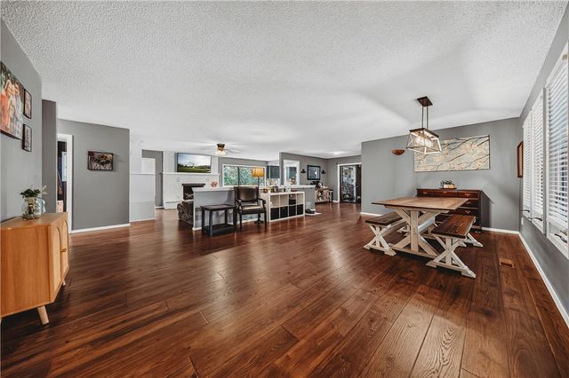 33 Little Drive, Bella Vista, AR 72715