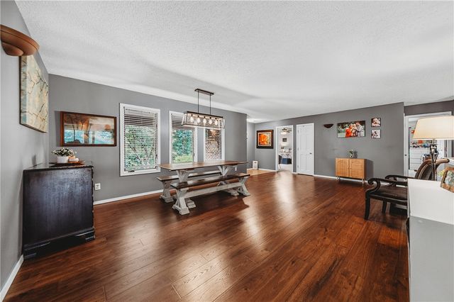 33 Little Drive, Bella Vista, AR 72715