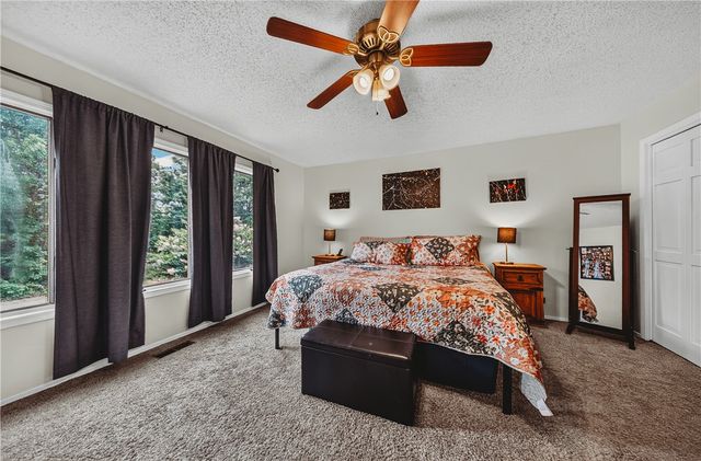 33 Little Drive, Bella Vista, AR 72715