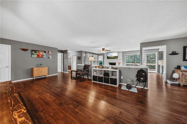 33 Little Drive, Bella Vista, AR 72715