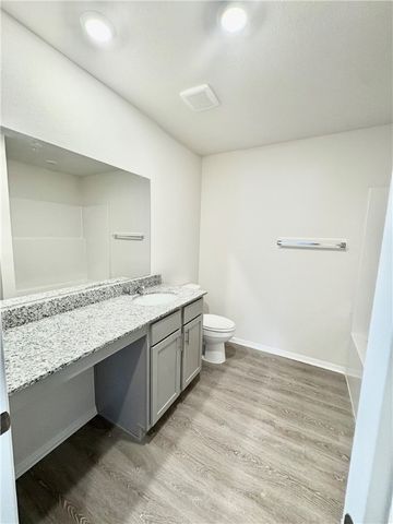 1400 E Piedmont Court, Siloam Springs, AR 72761