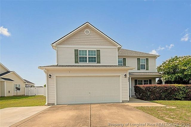 549 Bellgrove Drive, Hope Mills, NC 28348