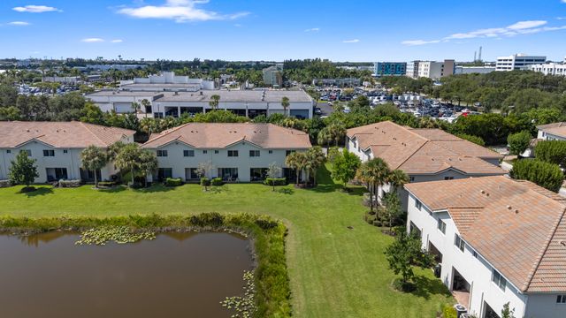 1182 Paisley Court, Lake Worth, FL 33461