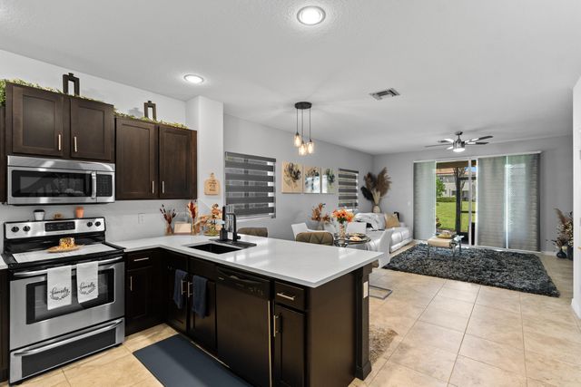 1182 Paisley Court, Lake Worth, FL 33461