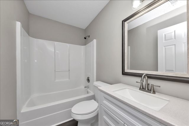 360 Parkway Road, Union City, GA 30291