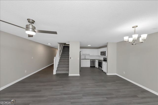 360 Parkway Road, Union City, GA 30291