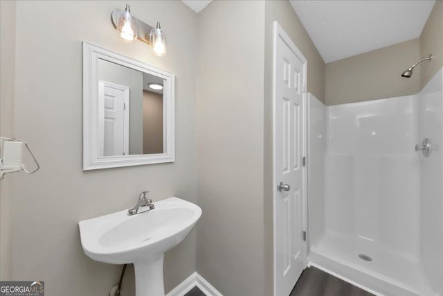 360 Parkway Road, Union City, GA 30291