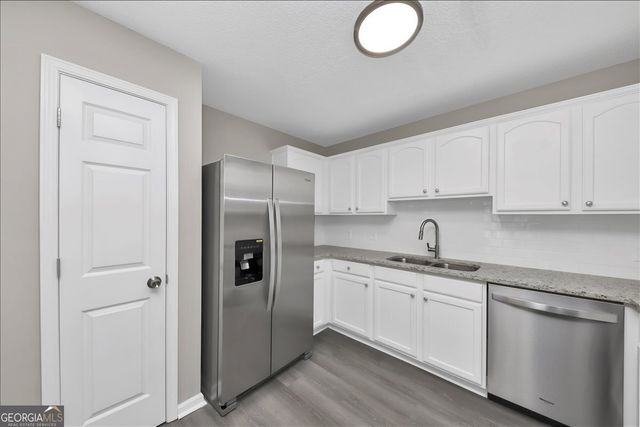 360 Parkway Road, Union City, GA 30291