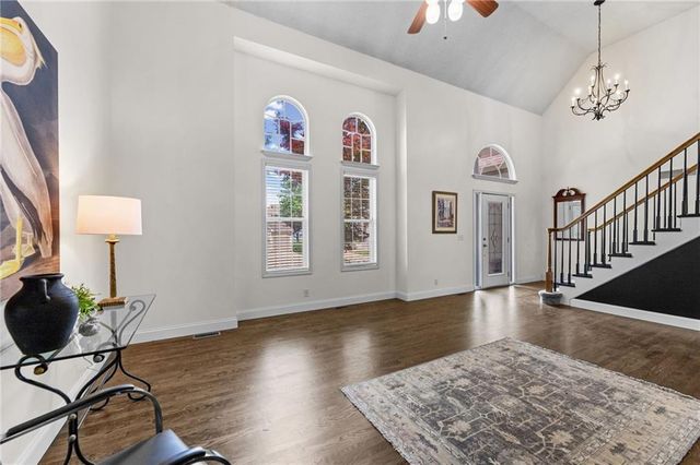 1213 SW Persels Road, Lee's Summit, MO 64081