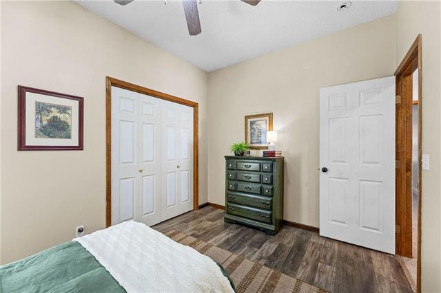 1213 SW Persels Road, Lee's Summit, MO 64081