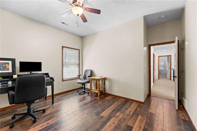 1213 SW Persels Road, Lee's Summit, MO 64081