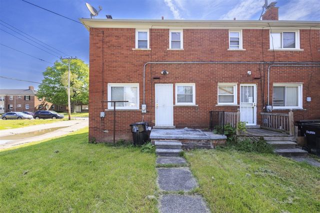 9521 Brace Street, Detroit, MI 48228