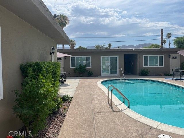 45521 Sunset Lane E, Palm Desert, CA 92260