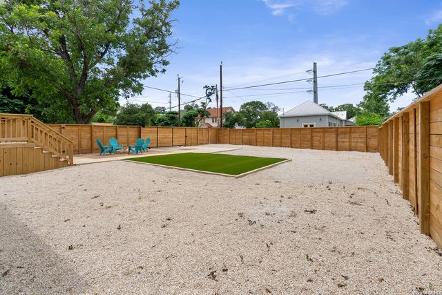 231 WILKENS AVE, San Antonio, TX 78210