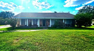 117 Laughlin Road, Eagle Lake, TX 77434