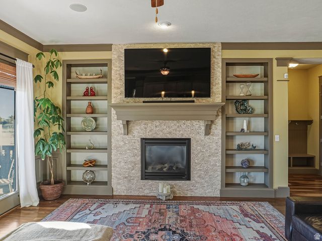 10566 S LAKE AVE, South Jordan, UT 84009