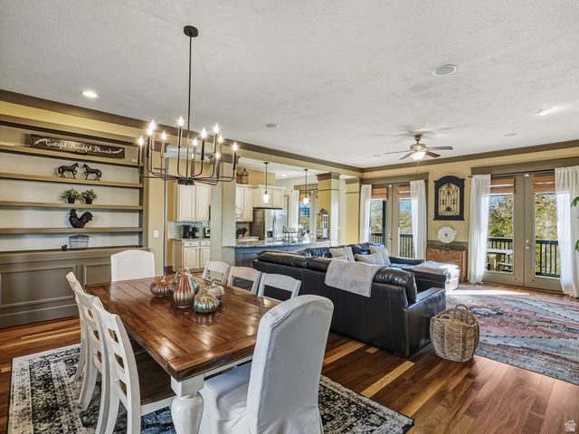 10566 S LAKE AVE, South Jordan, UT 84009