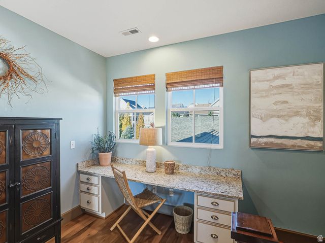 10566 S LAKE AVE, South Jordan, UT 84009