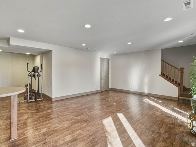 10566 S LAKE AVE, South Jordan, UT 84009