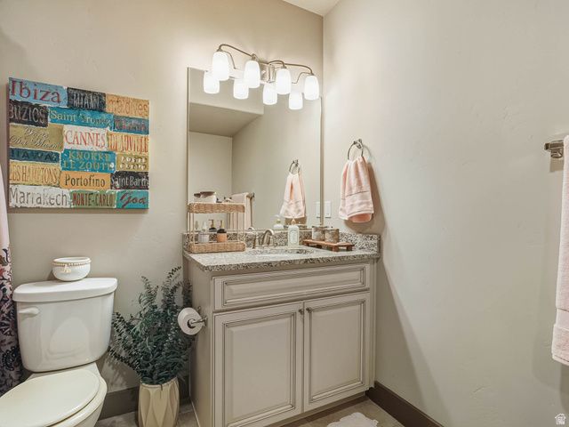 10566 S LAKE AVE, South Jordan, UT 84009