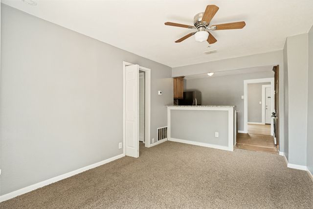 5505 Humbert Avenue, Fort Worth, TX 76107