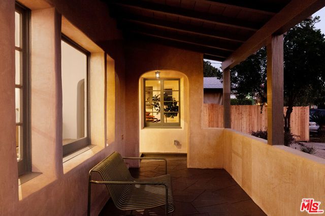 585 Mountain View Street, Altadena, CA 91001