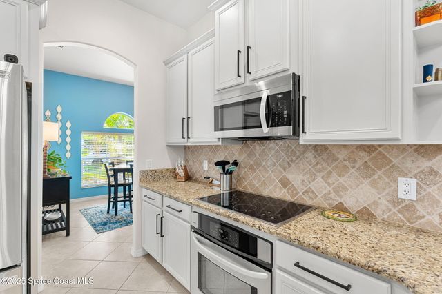 1848 Windbrook Drive SE, Palm Bay, FL 32909
