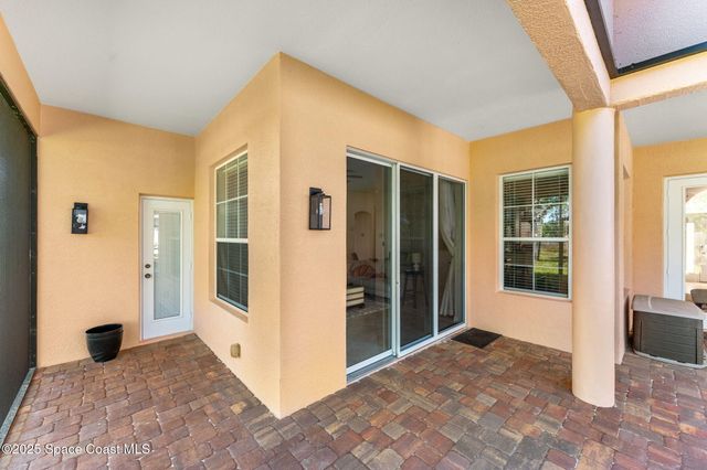 1848 Windbrook Drive SE, Palm Bay, FL 32909