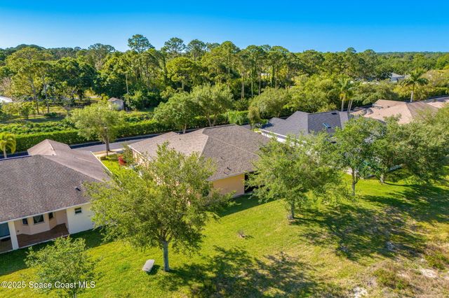 1848 Windbrook Drive SE, Palm Bay, FL 32909