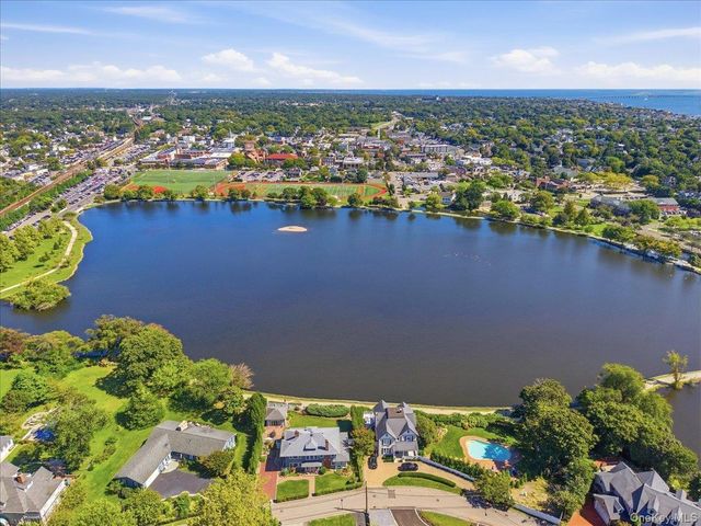 16 Stuart Avenue, Babylon, NY 11702