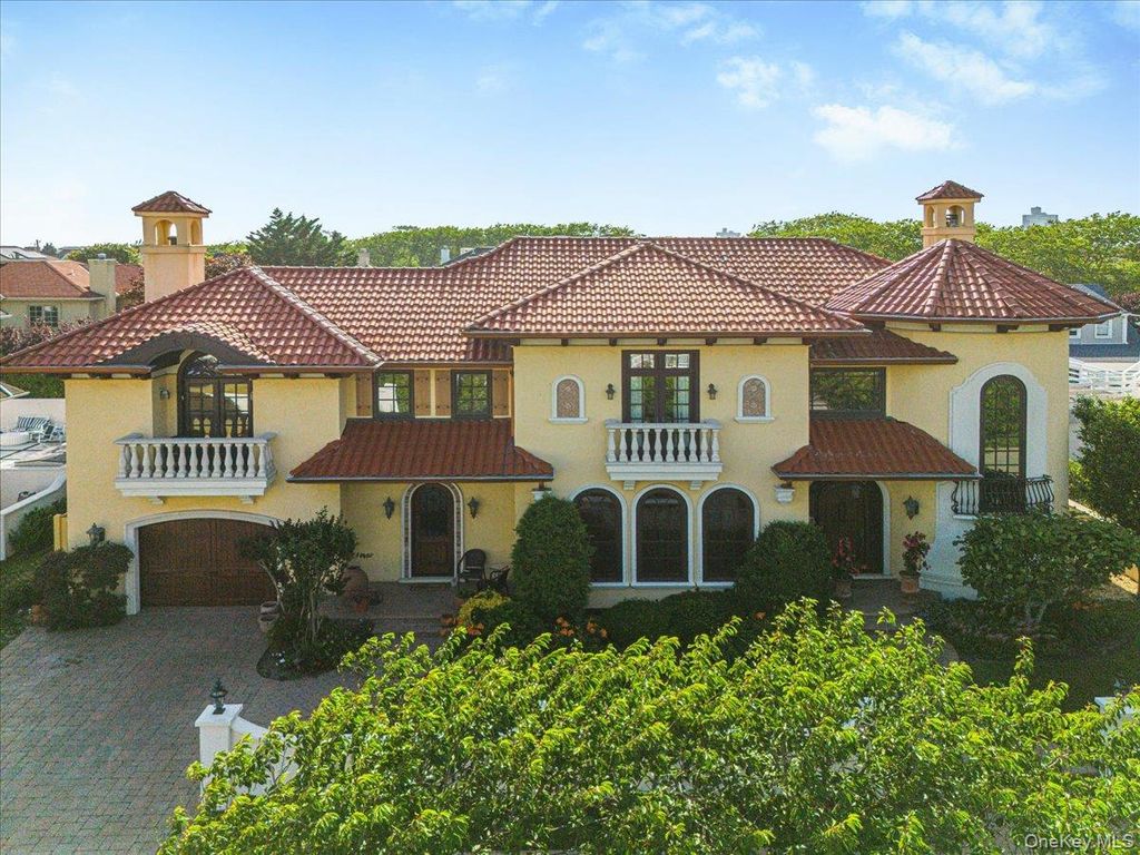 81 Montgomery Boulevard, Atlantic Beach, NY 11509 — photo 3