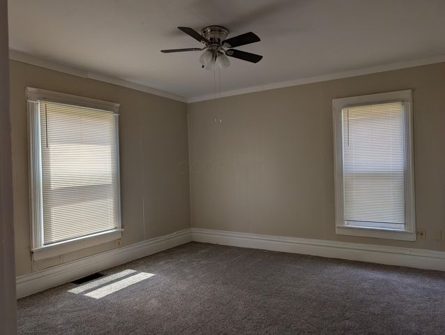 76 Cambria Street, Newark, OH 43055