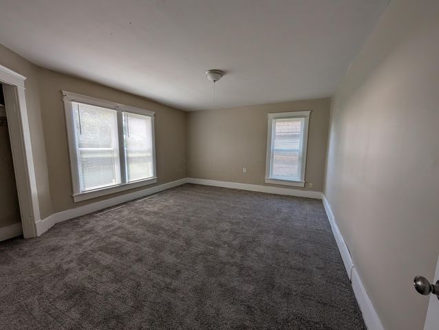 76 Cambria Street, Newark, OH 43055