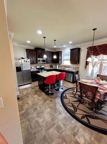 516 Georgia Circle, Loganville, GA 30052