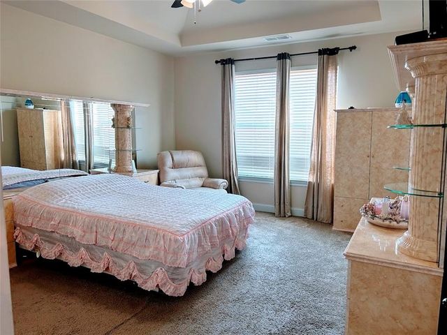 516 Georgia Circle, Loganville, GA 30052