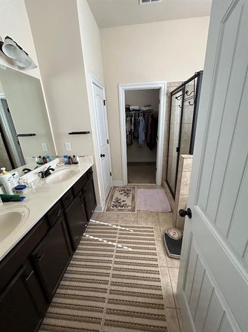 516 Georgia Circle, Loganville, GA 30052