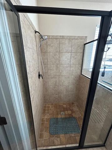 516 Georgia Circle, Loganville, GA 30052