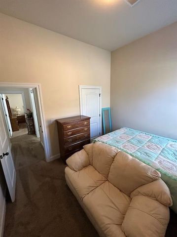 516 Georgia Circle, Loganville, GA 30052