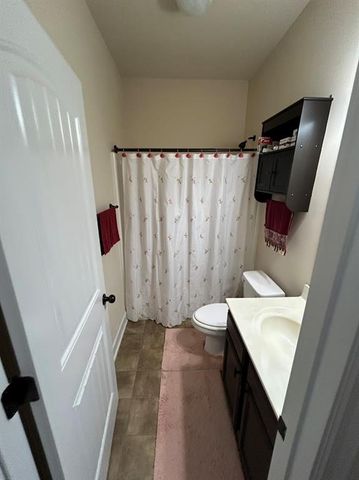 516 Georgia Circle, Loganville, GA 30052