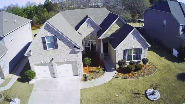 516 Georgia Circle, Loganville, GA 30052