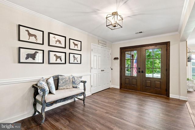 34994 WILLIAMS GAP RD, Round Hill, VA 20141